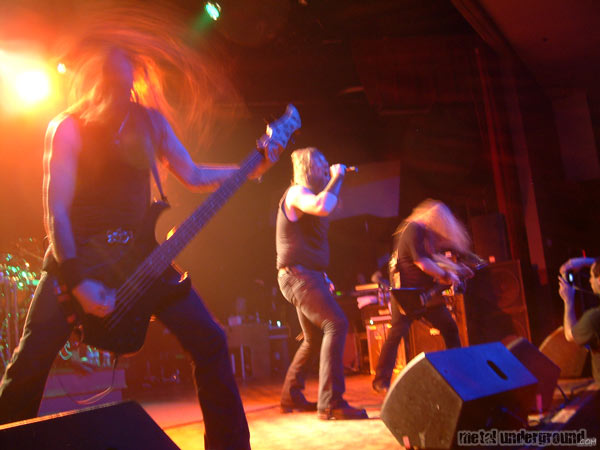 Amon Amarth - Amon Amarth And Sonic Syndicate 2007 (Vancouver -  BC) (image 9 of 30)
